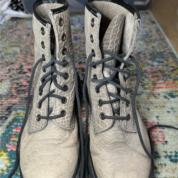 Dr. Martens snake skin boots - Picture 7 of 10